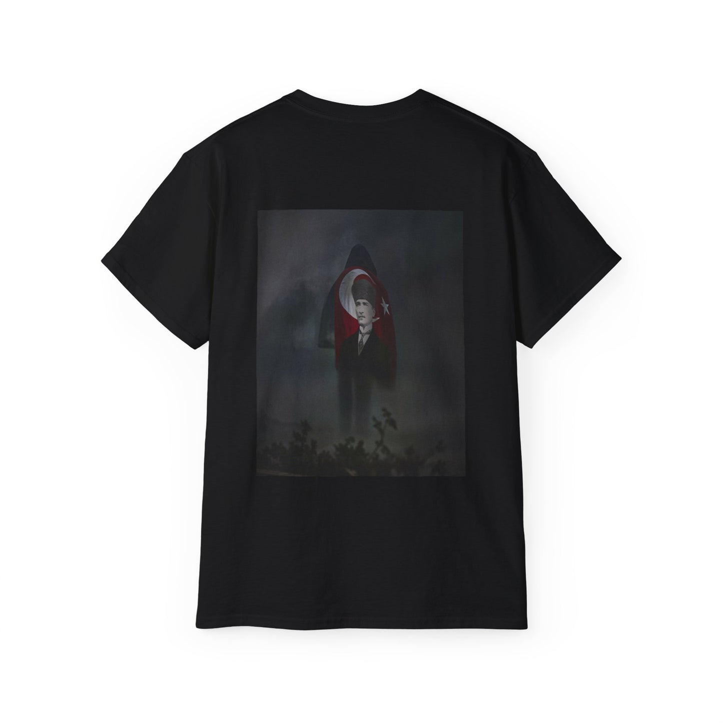ATA Heritage - Turkish Flag & Atatürk Legacy – Guy in Smoke Unisex T-Shirt